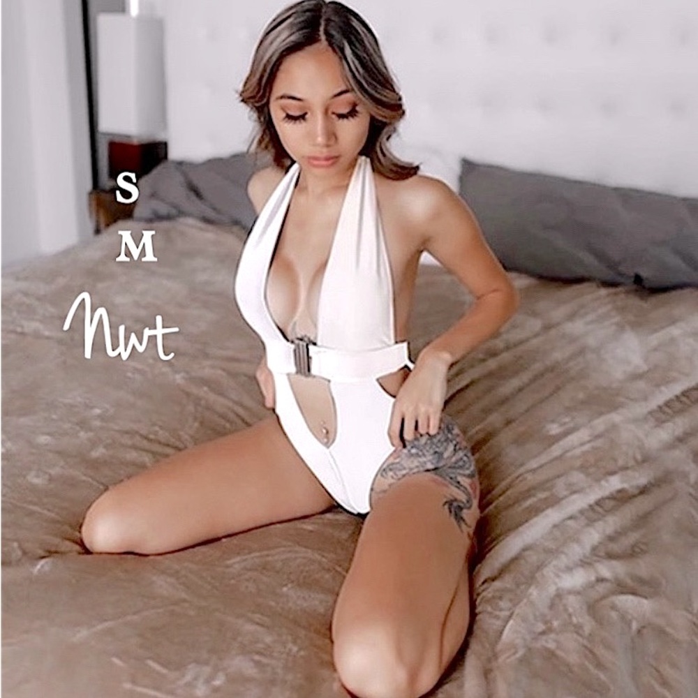 NWT cut out swimsuit white cage sexy swimsuit monokini gold high waist hi leg